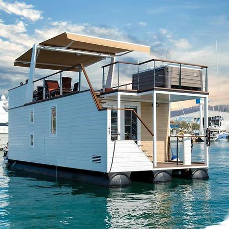 Floating House Adela Villa Порторож Екстериор снимка