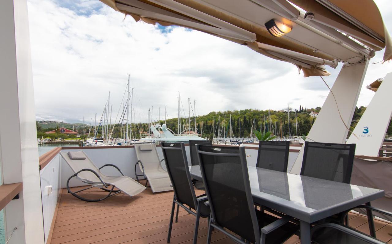 Floating House Adela Villa Порторож Екстериор снимка